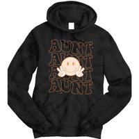 Retro Happy Face Aunt Groovy Smile Face Funny Auntie Tie Dye Hoodie