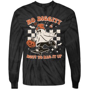 Retro Halloween Ghost No Diggity Bout To Bag It Up Tie-Dye Long Sleeve Shirt