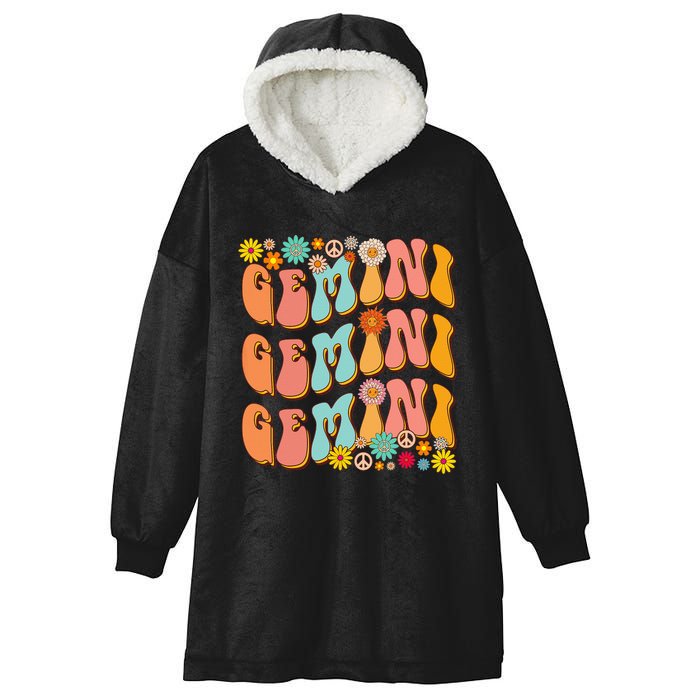 Retro Hippie Gemini Birthday Funny Gemini Zodiac Birthday Hooded Wearable Blanket