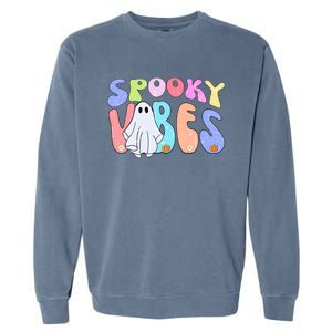 Retro Halloween Groovy Ghost Spooky Vibes Cute Gift Garment-Dyed Sweatshirt