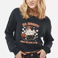 Retro Halloween Ghost No Diggity Bout To Bag It Up Cropped Pullover Crew
