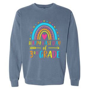 Rainbow Happy Last Day Of 3rd Grade School Teacher Garment-Dyed Sweatshirt