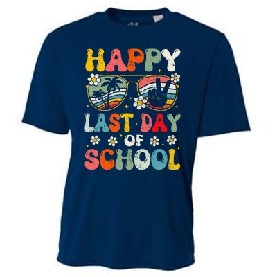 Retro Happy Last Day Of School Teacher Student Hello Summer Cooling Performance Crew T-Shirt