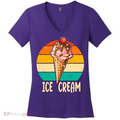 Retro Ice Cream Cone Vintage Ice Cream Lovers Women's V-Neck T-Shirt