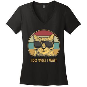 Retro I do what I want cat funny cat lover Women's V-Neck T-Shirt