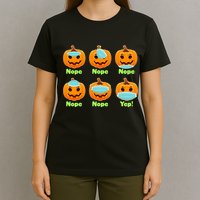 Right And Wrong Way To Wear Masks Pumpkins T-Shirt