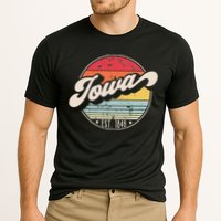 Retro Iowa Home State IA Cool 70s Style Sunset Cooling Performance Crew T-Shirt