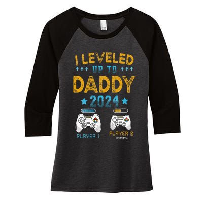 Retro I Leveled Up To Daddy 2024 First Time Dad Women's Tri-Blend 3/4-Sleeve Raglan Shirt