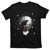 Raven In Moonlight Witchcraft Crow Occult Witchcraft T-Shirt