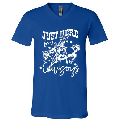 Retro Just Here For The Cow Western Country Cow Gift V-Neck T-Shirt