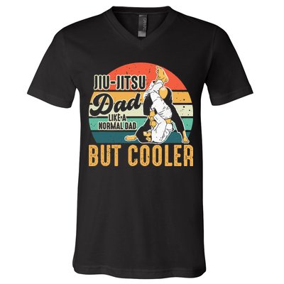 Retro Jiu Jitsu Dad Brazilian BJJ Jew Jitsu Father V-Neck T-Shirt