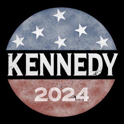 Robert Kennedy Jr 2024 President Vintage Button USA Flag T-Shirt