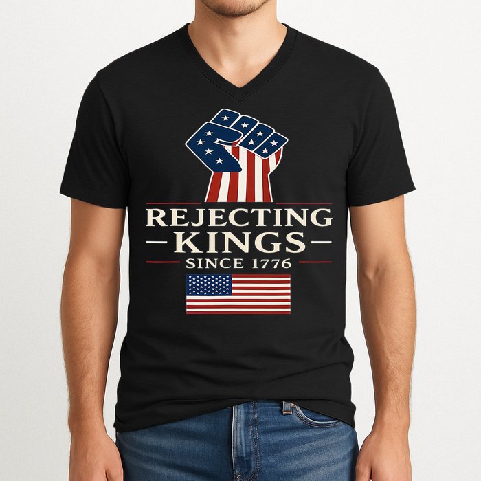 Rejecting Kings Since 1776 Hand Grip Design V-Neck T-Shirt