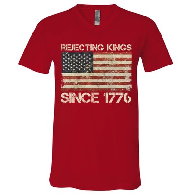 Rejecting Kings Since 1776 American Vintage Flag V-Neck T-Shirt