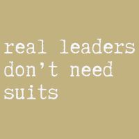 Real Leaders Dont Need Suits Support Ukraine T-Shirt