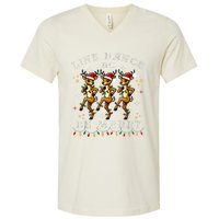 Reindeer Line Dance And Be Merry Christmas Festive Dancing V-Neck T-Shirt