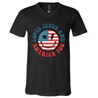 Retro Loves Jesus And America Too God Christian 4th Of July V-Neck T-Shirt