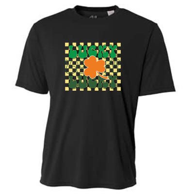 Retro Lucky Shamrock Groovy St Patricks Day Cooling Performance Crew T-Shirt