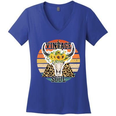 Retro Leopard Sunflower Bull Skull Vintage Soul Western Girl Gift Women's V-Neck T-Shirt