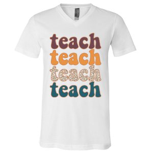 Retro Leopard Teach For Teacher Elementary School V-Neck T-Shirt