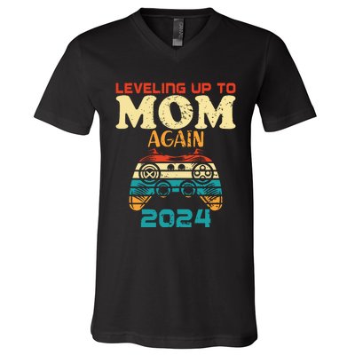 Retro Leveling Up To Mom Again 2024 Promoted To Mommy V-Neck T-Shirt