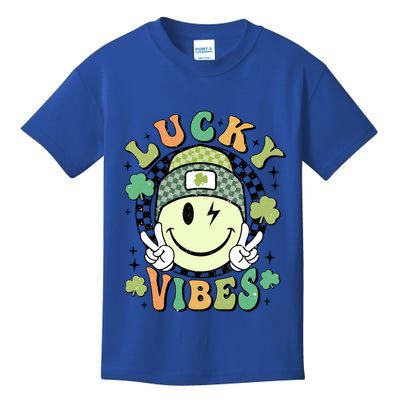 Retro Lucky Vibes St PatrickS Day Happy Face Shamrock Cute Gift Kids T-Shirt