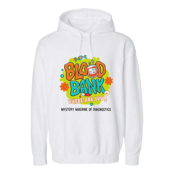 Retro Lab Week 2025 Blood Bank Team Mls Mlt Lab Scientist Garment-Dyed Fleece Hoodie