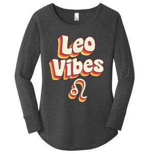 Retro Leo Zodiac Sign astrology July August Birthday Leo Women's Perfect Tri Tunic Long Sleeve Shirt