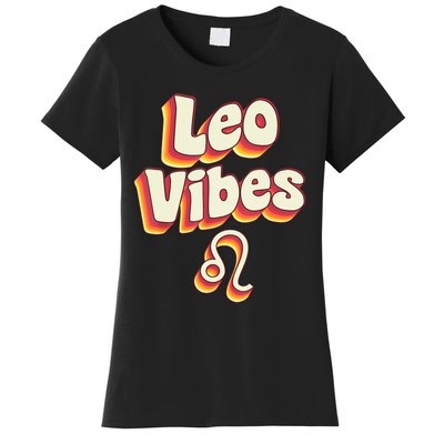 Retro Leo Zodiac Sign astrology July August Birthday Leo Women's T-Shirt