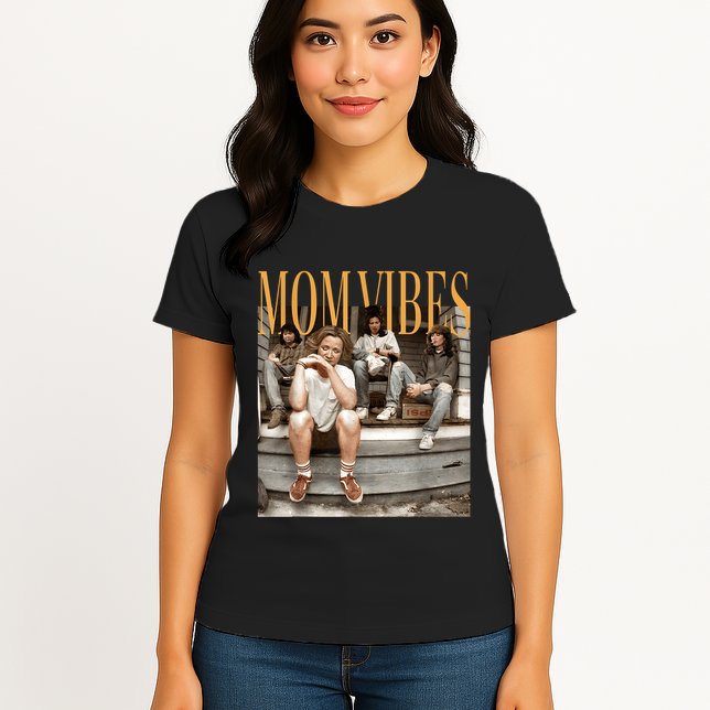 Retro Mom 90’S Vibes Vintage MotherS Day Mom Womens T-Shirt