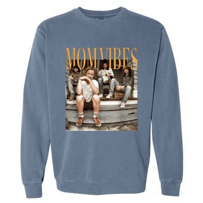 Retro Mom 90’S Vibes Vintage MotherS Day Mom Garment-Dyed Sweatshirt