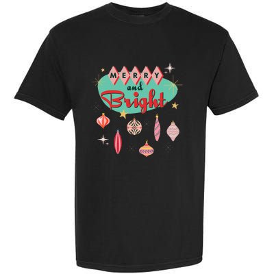 Retro Merry and Bright Mid-Century Modern Christmas Ornament Garment-Dyed Heavyweight T-Shirt