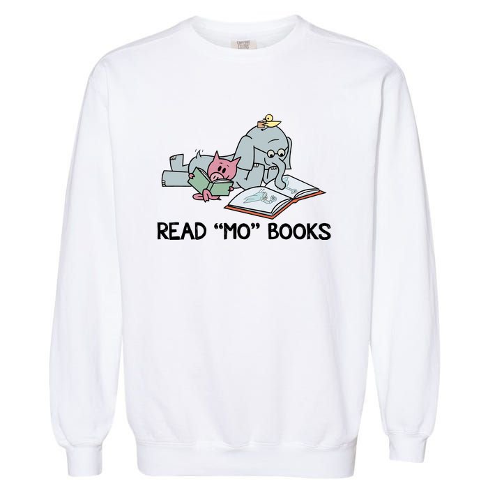 Read Mo Book Piggie Elephant Pigeons Mo It's A Good Day To Read A Book Garment-Dyed Sweatshirt