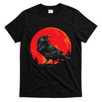 Red Moon Black Crow Gothic Animal Bird Spooky Forest Raven T-Shirt