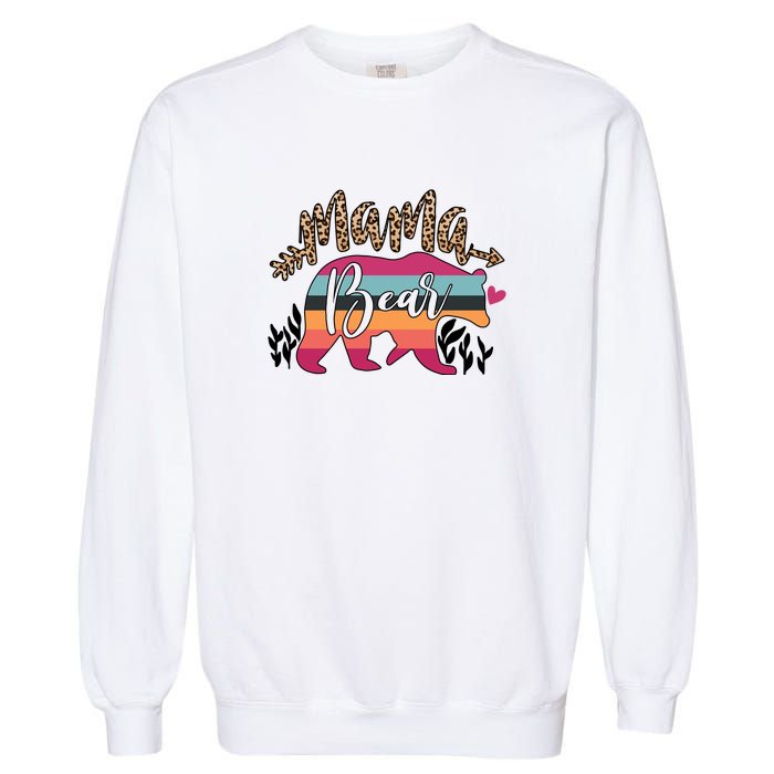 Retro Mama Bear Leopard Gift For Mother's Day Garment-Dyed Sweatshirt