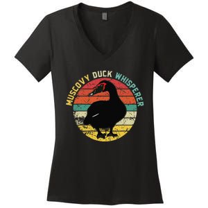 Retro Muscovy Duck Whisperer Funny Farmer Muscovy Duck Gift Women's V-Neck T-Shirt