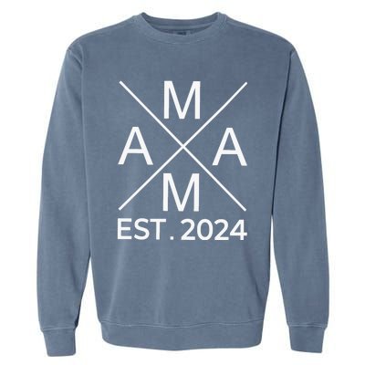 Retro Mama Est 2024 Happy Mothers Day Garment-Dyed Sweatshirt