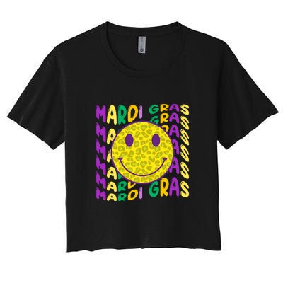 Retro Mardi Gras Leopard Smiley Face Fat Tuesday Celebration Gift Women's Crop Top Tee