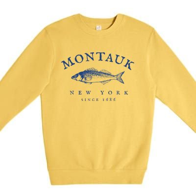 Retro Montauk New York Fishing Premium Crewneck Sweatshirt