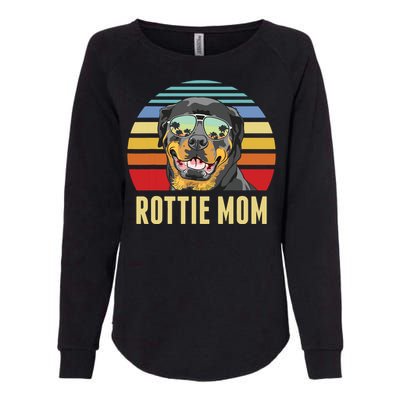 Rottie Mom Rottweiler Dog Vintage Retro Sunset Beach Vibe Womens California Wash Sweatshirt