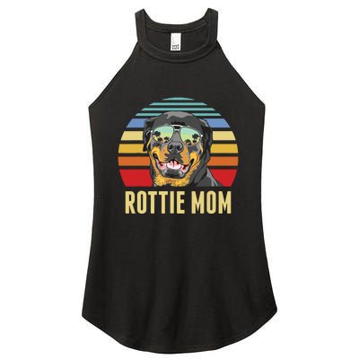 Rottie Mom Rottweiler Dog Vintage Retro Sunset Beach Vibe Women’s Perfect Tri Rocker Tank