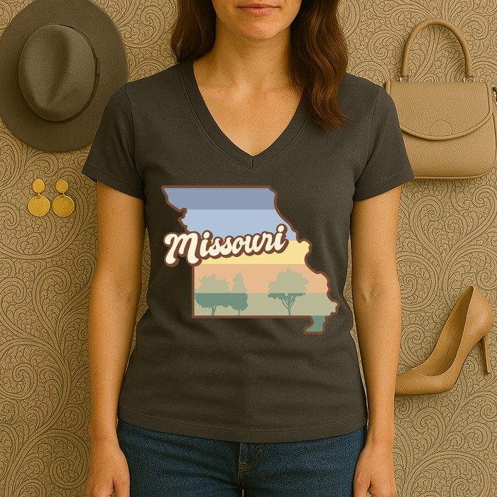 Retro Missouri Women's V-Neck T-Shirt