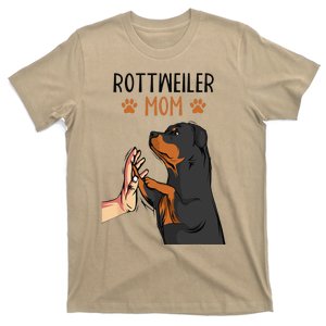 Rottweiler Mom Rottie Dog Mama Funny Mothers Day T-Shirt