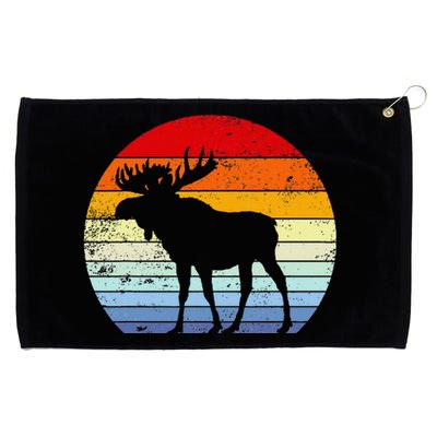 Retro Moose Sunset Vintage Silhouette Distressed Style Grommeted Golf Towel