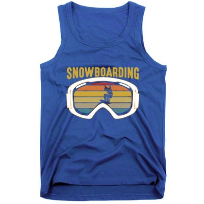 Retro Mountain Vibes: Vintage Snowboarding Meaningful Gift Tank Top