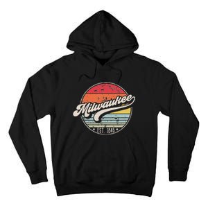 Retro Milwaukee Wi Home City 70s Style Sunset Gift Tall Hoodie