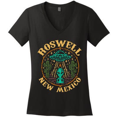 Roswell Nm 1947 Funny Roswell Aviation Gifts New Mexico 51 Women's V-Neck T-Shirt