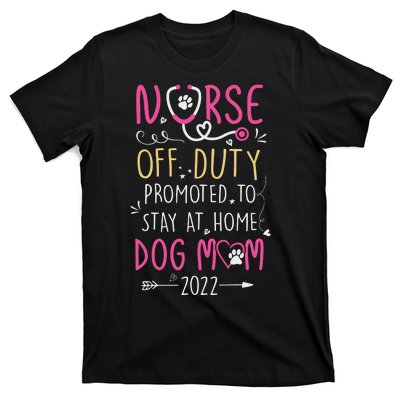 Retired Nurse And Dog Mom Mothers Day Dog Owners RN Life T-Shirt