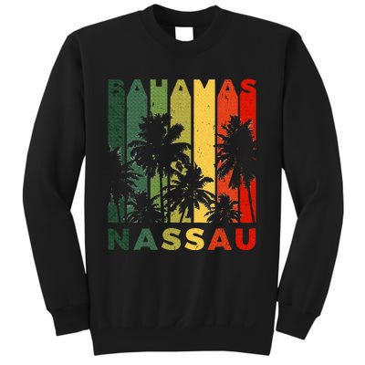 Retro Nassau Bahamas Beach Fan Palm Tree Cool Souvenir Sweatshirt