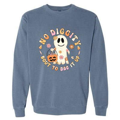 Retro No Diggity Bout To Bag It Up Cute Ghost Halloween Garment-Dyed Sweatshirt